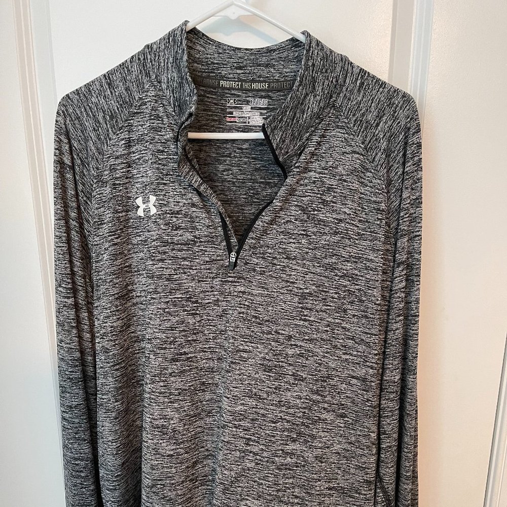 Under Armour Light Pullover